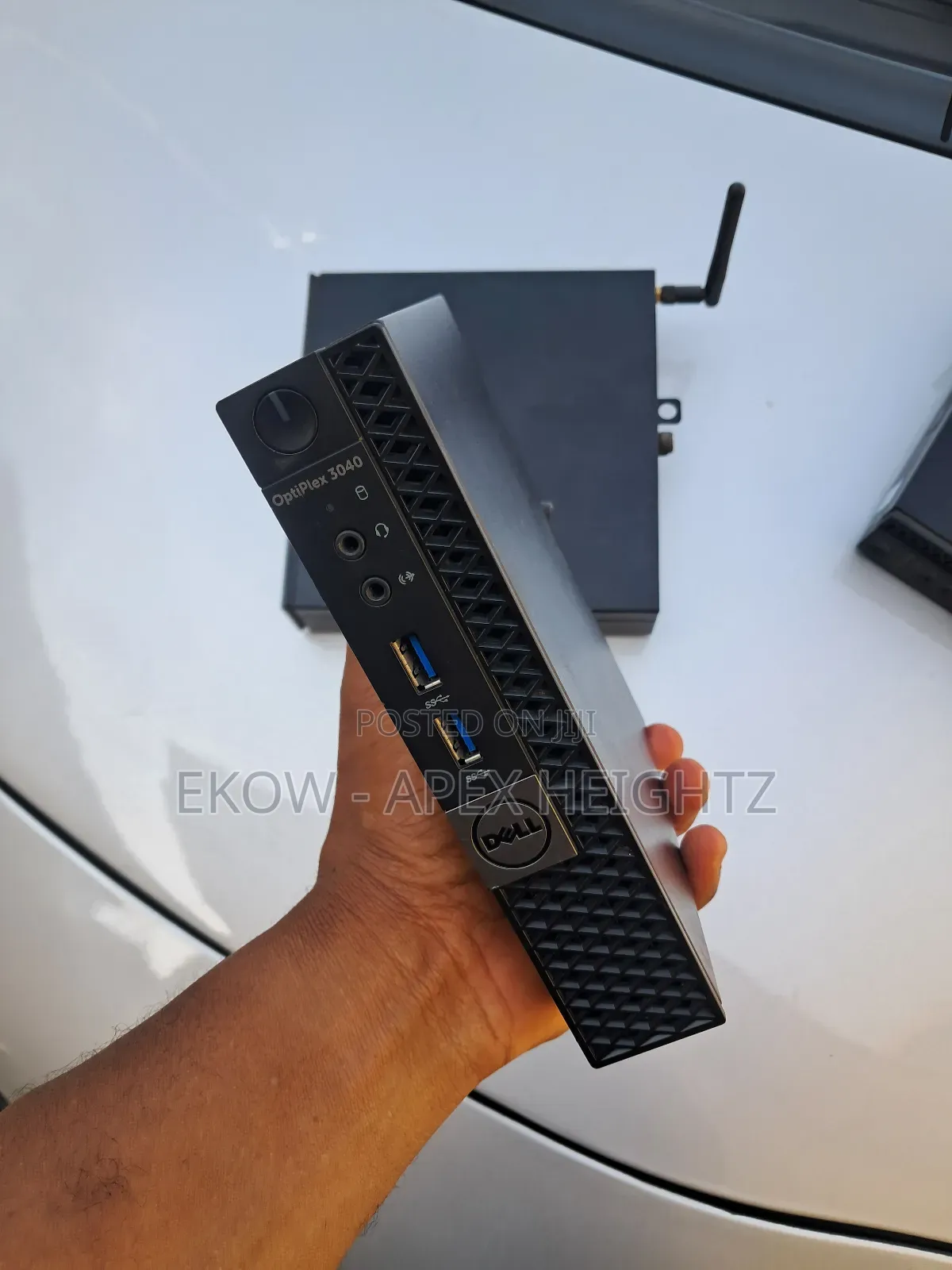 Desktop Computer Dell Optiplex 3040 4GB Intel Core i3 HDD 500GB