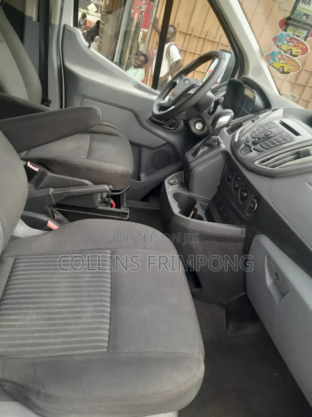 Ford Transit 2018 White