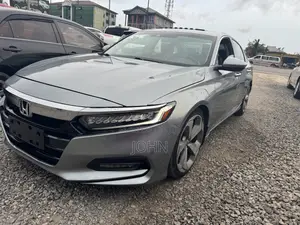 Honda Accord Touring 2.0T 2018 Silver