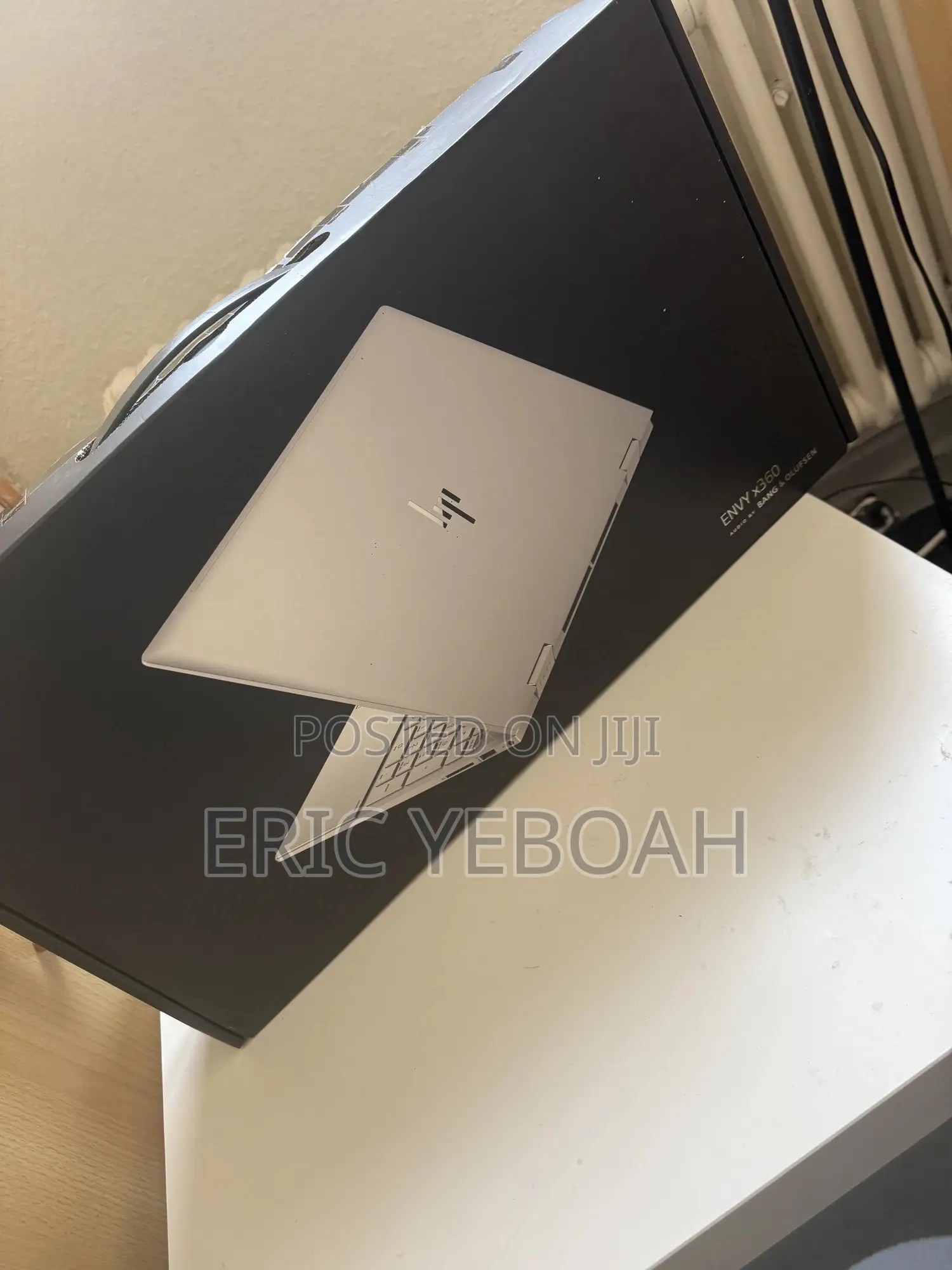 Laptop HP 15-fd0290ns 16GB Intel Core i7 SSD 1T