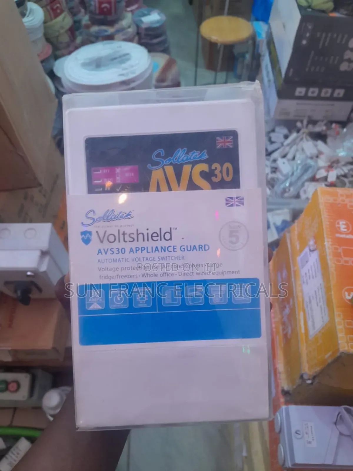 Avs Power Protecting Controller