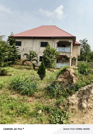 4bdrm Mansion in Owner, Aburi for sale
