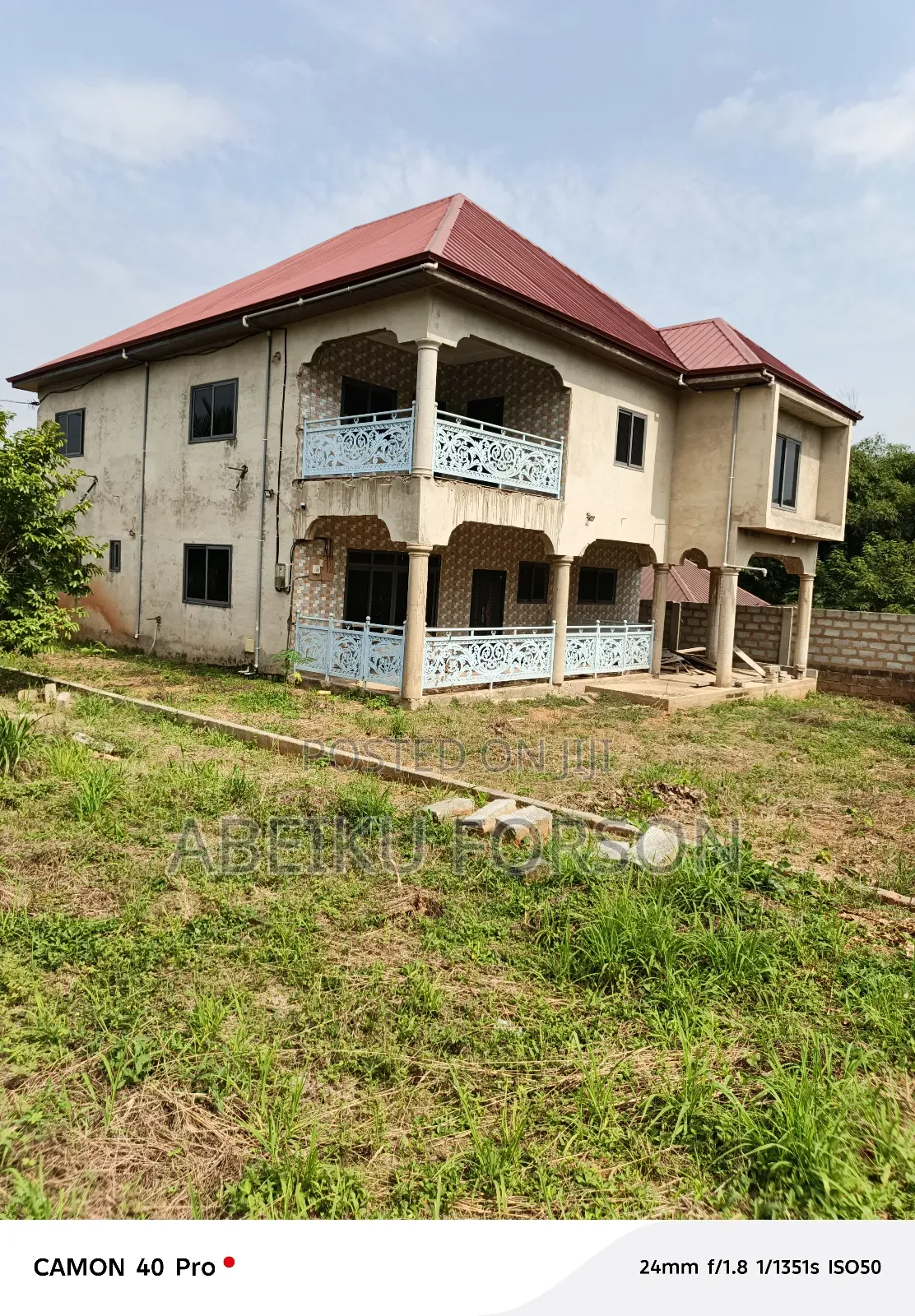 4bdrm Mansion in Owner, Aburi for sale