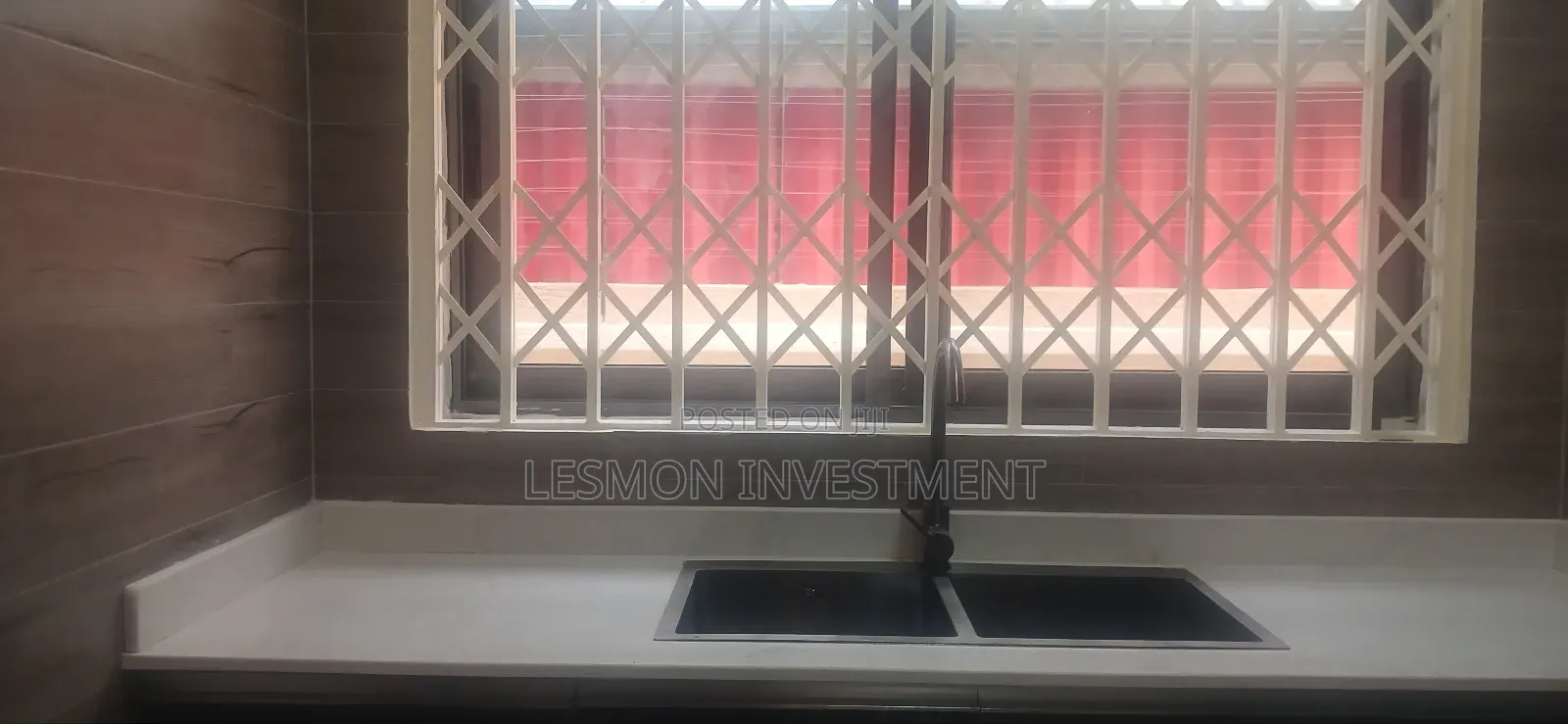 4bdrm Duplex in Lesmon Investments, Ability for rent