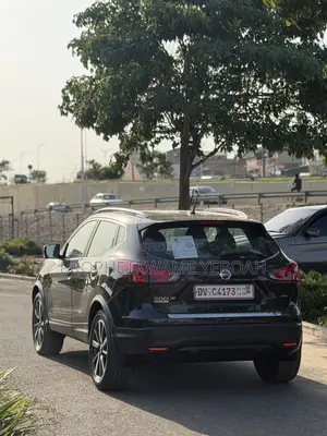 Nissan Rogue S AWD 2018 Black