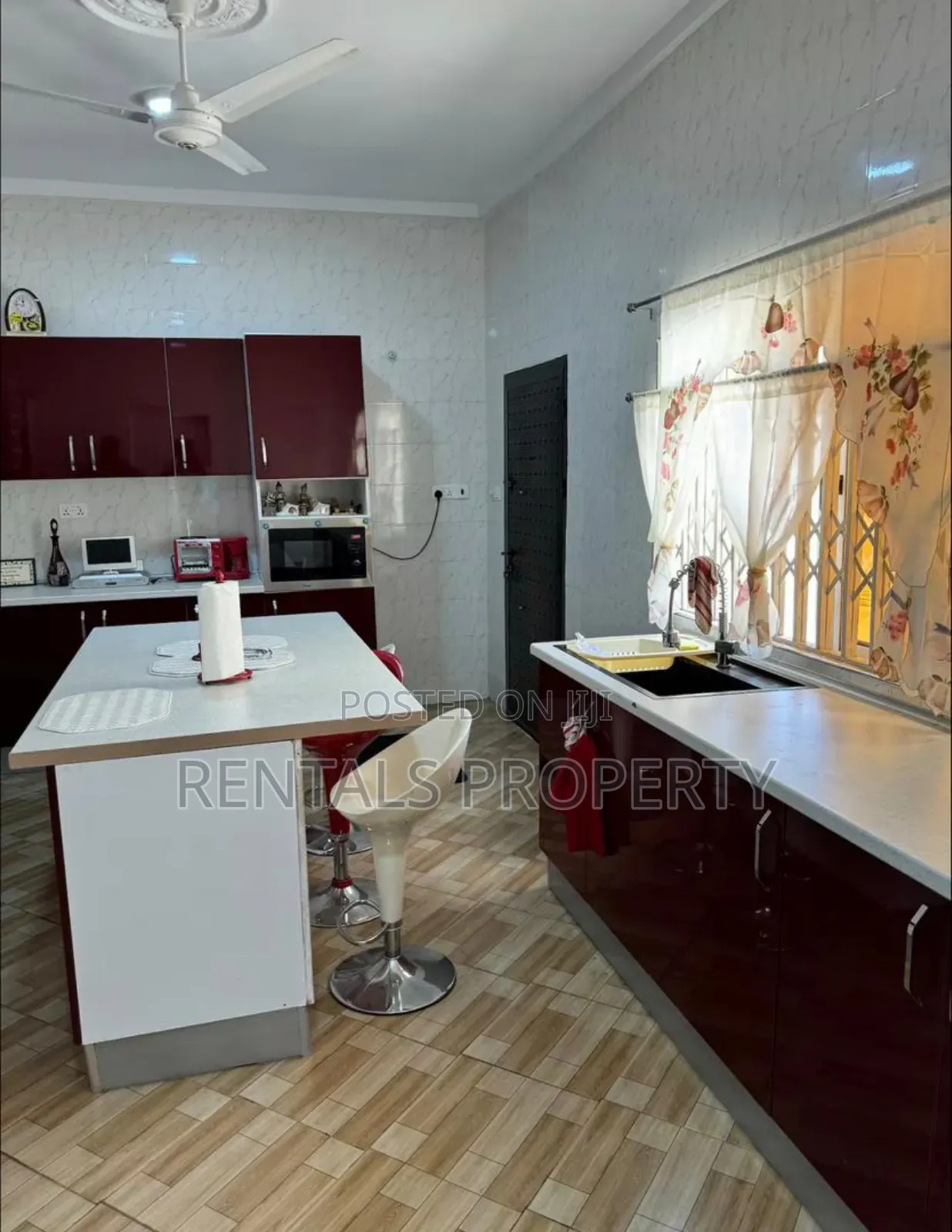 Furnished 3bdrm House in Housing Down for rent