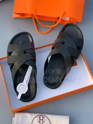 Hermes Men Sandals in Different Colours, Swipe >