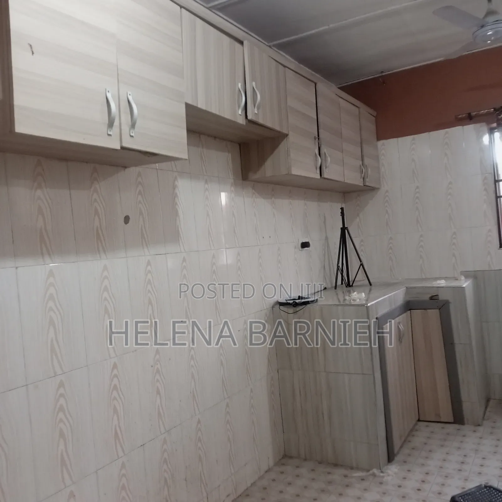 3bdrm Apartment in Helena Estate Agency, Ga East Municipal for rent