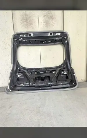 Mitsubishi Outlander Empty Boot 2022 2023 2024 2025 2026