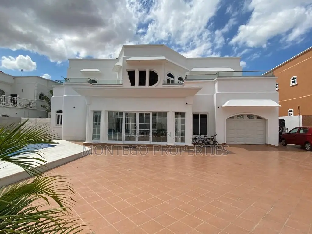 5bdrm House in East Legon, Accra- for rent