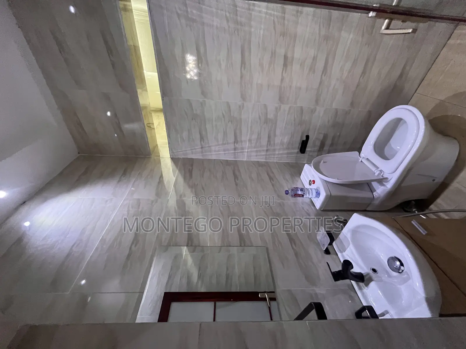 2bdrm Apartment in West Trassacco, School Junction for rent