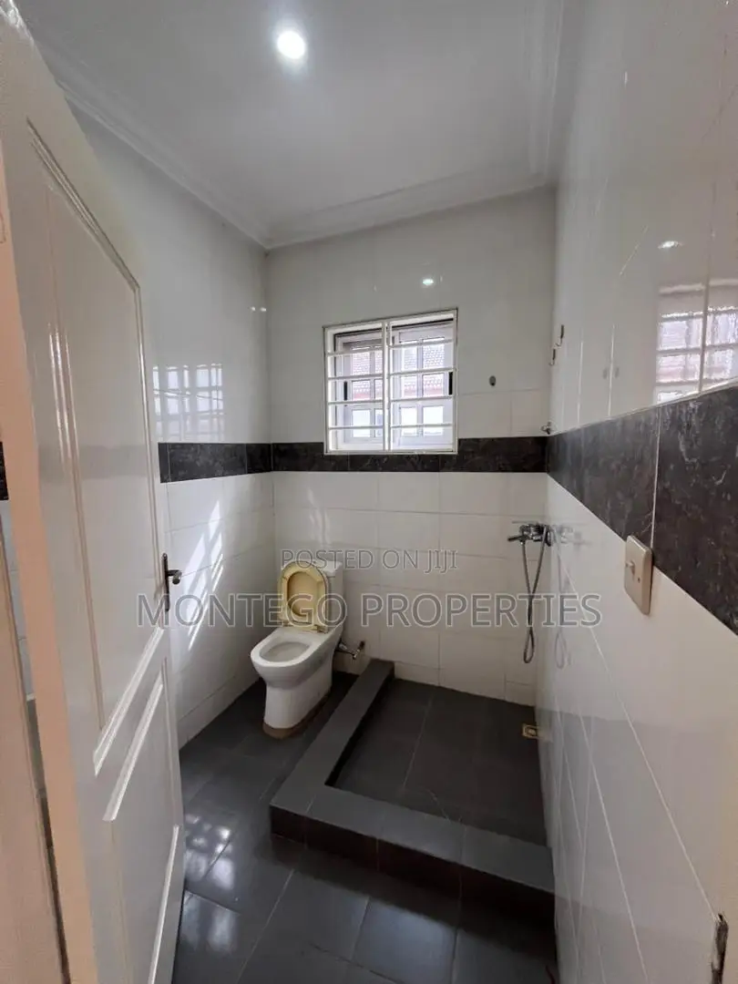 3bdrm House in East Legon, Adjiriganor for rent