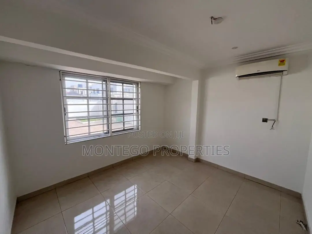 3bdrm House in East Legon, Adjiriganor for rent