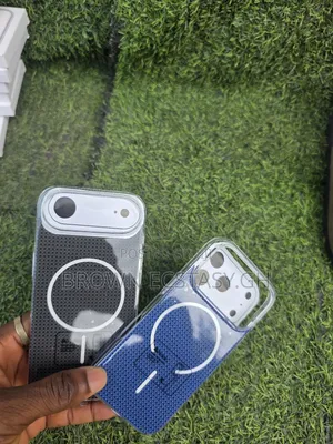iPhone 17 Air/ 17 Pro Mini Transparent Case