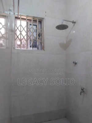 1bdrm Apartment in Legacy Solid Real for rent