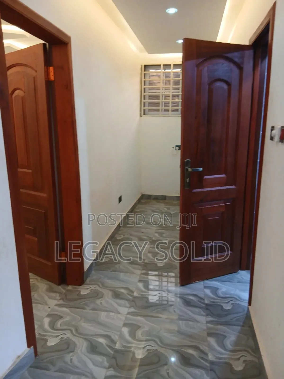 2bdrm Apartment in Legacy Solid Real, New Town for rent