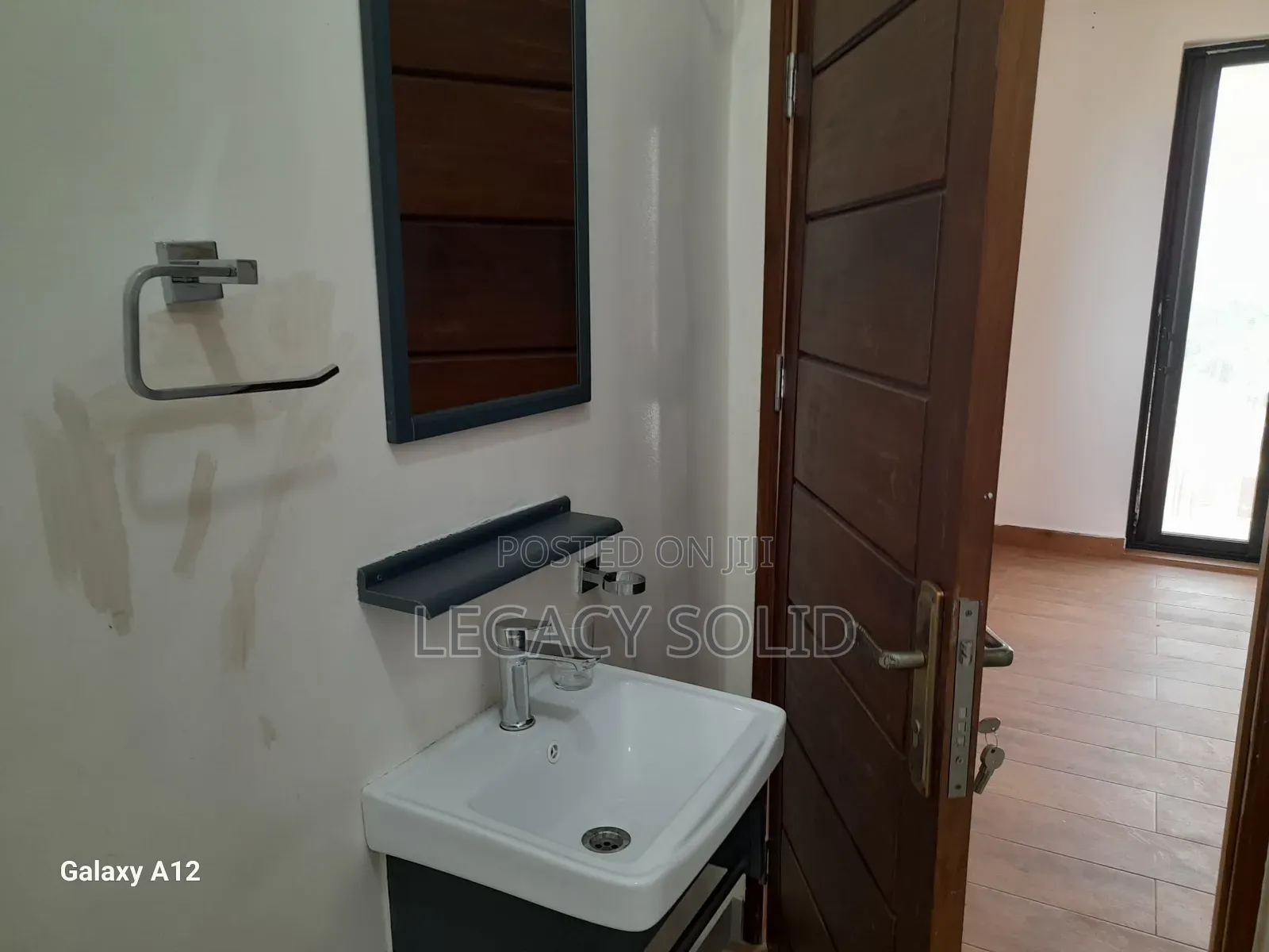 1bdrm Apartment in Legacy Solid Real, Tseaddo for rent