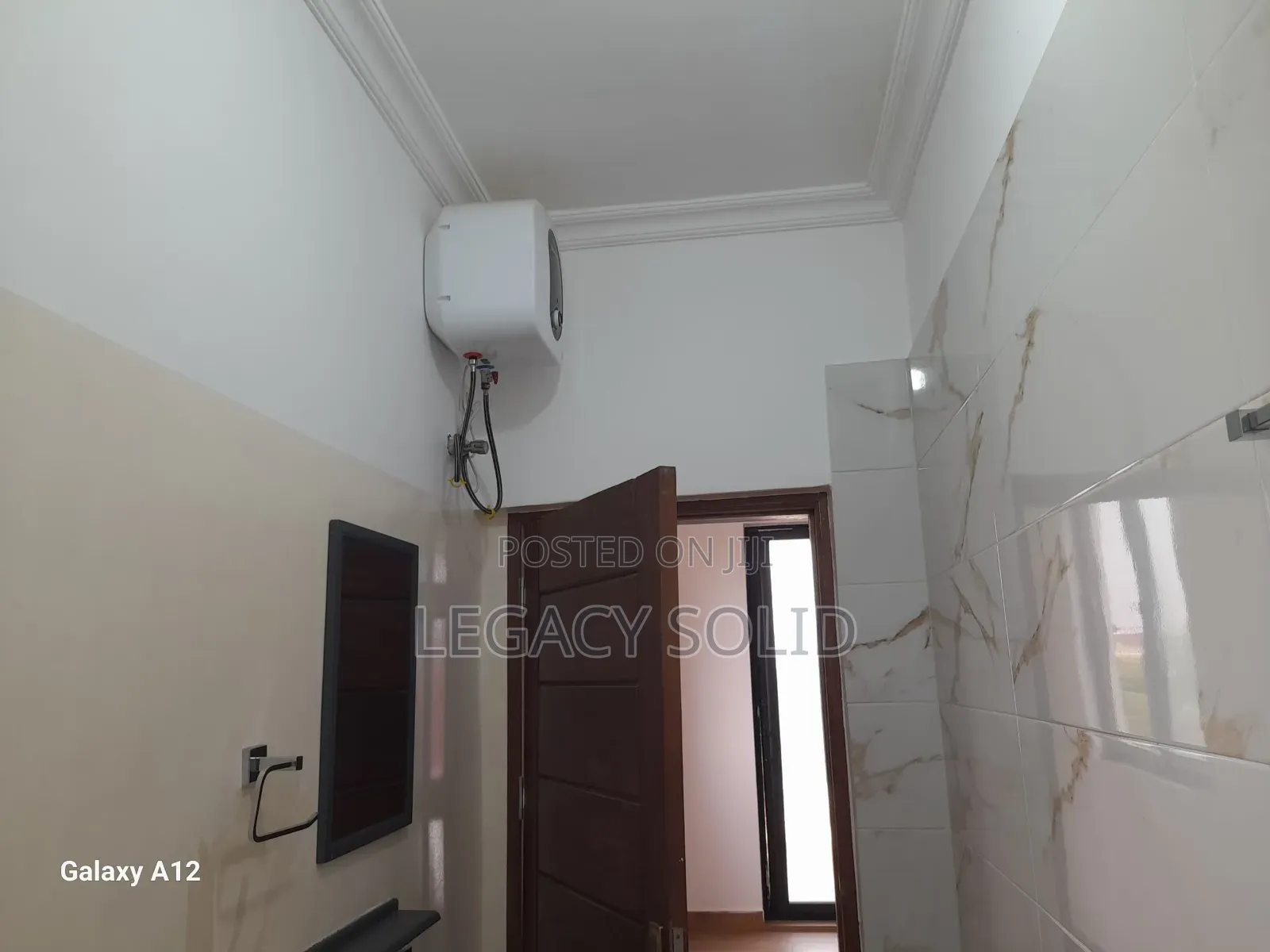1bdrm Apartment in Legacy Solid Real, Tseaddo for rent