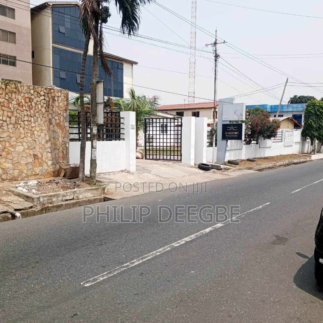 One Storey Commercial Property for Sale