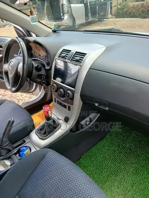 Toyota Corolla S 4dr Sedan (1.8L 4cyl 4A) 2010 Silver