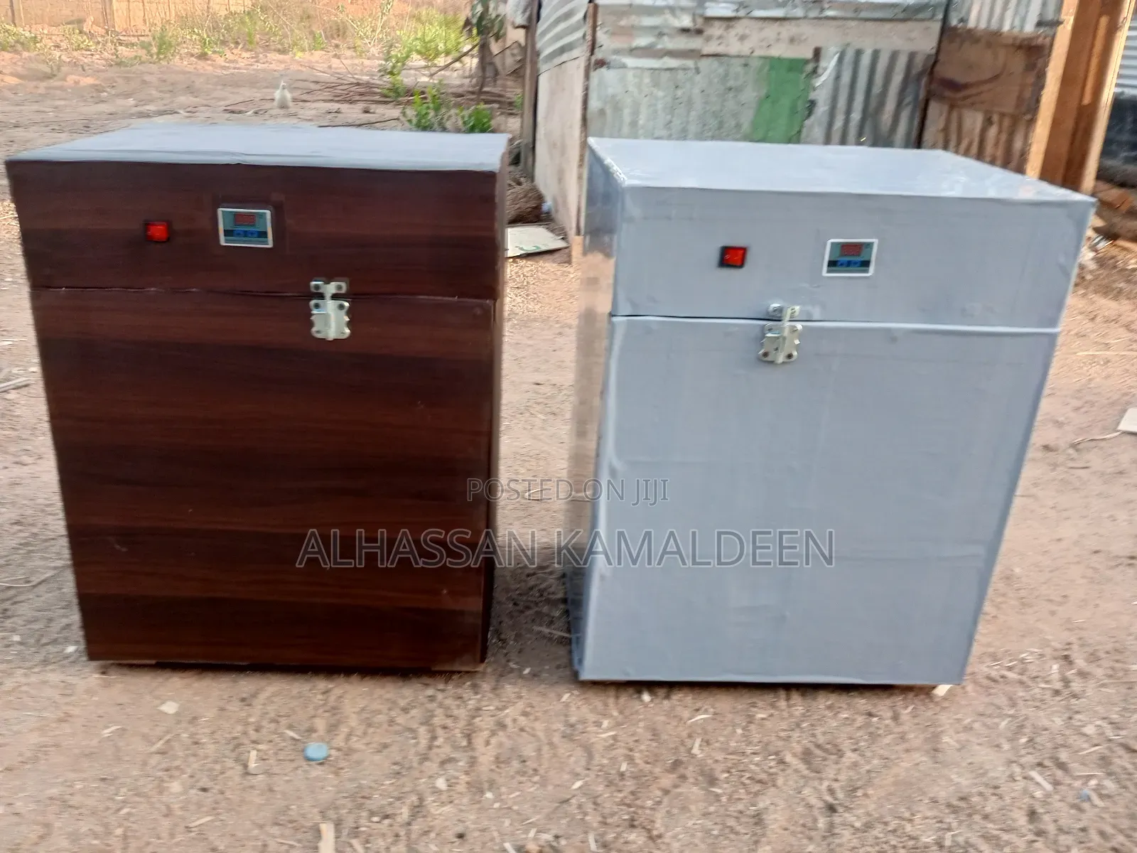 Eggs Incubators