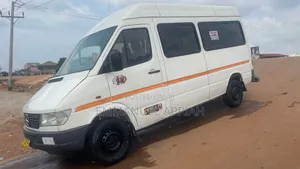 Mercedes-Benz Sprinter 2005 White