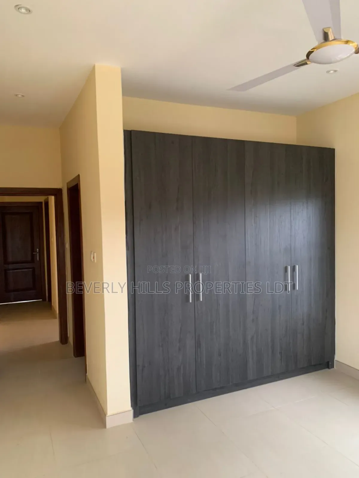 2bdrm House in Beverly Hills, Amasaman for rent