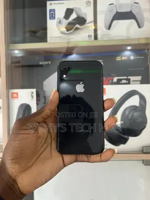 Apple iPhone XR 64 GB Black