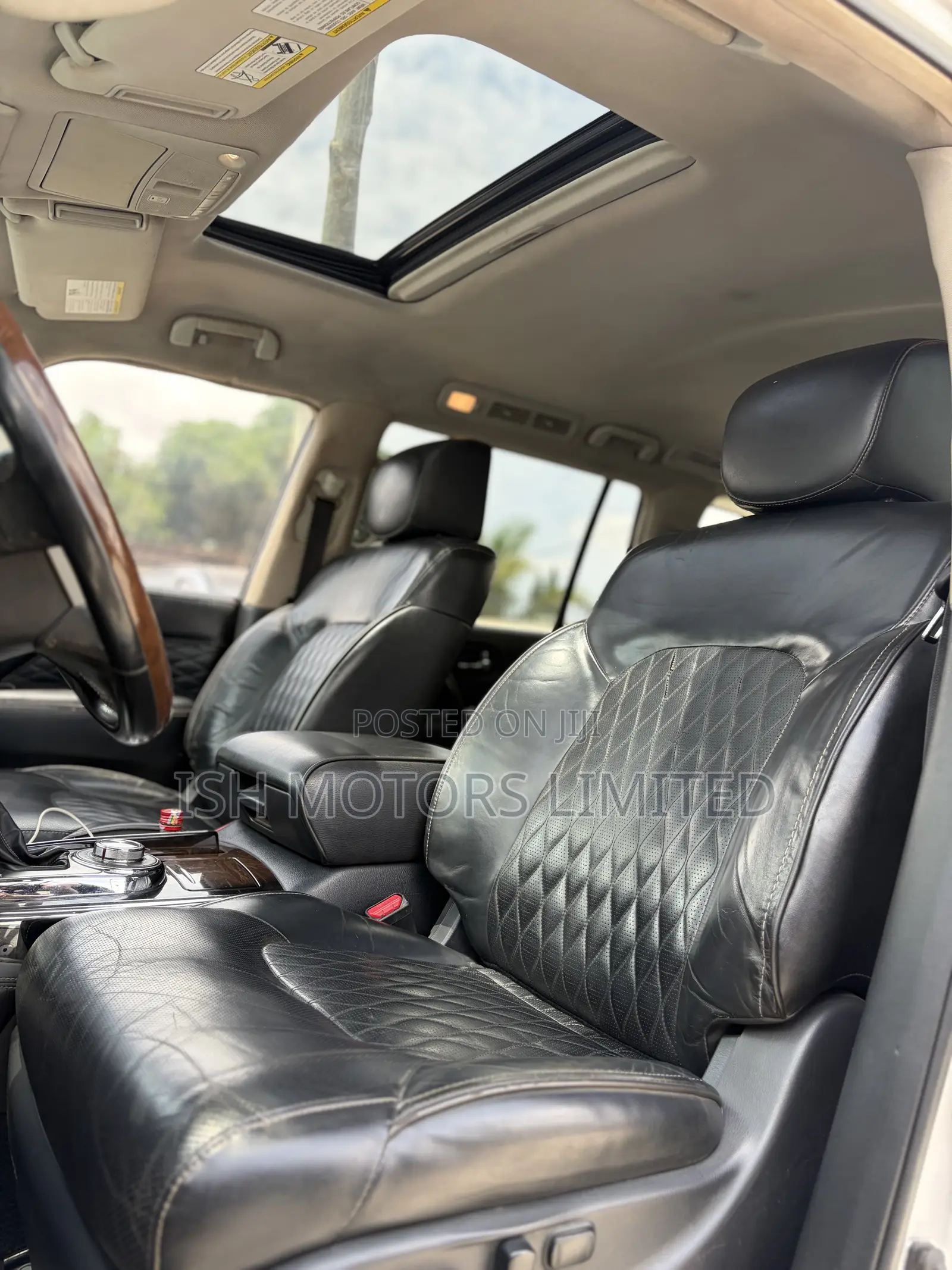 Infiniti QX80 2017 Silver