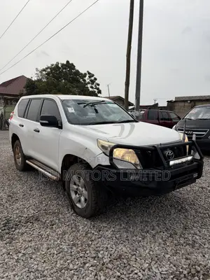 Toyota Land Cruiser Prado 2016 White