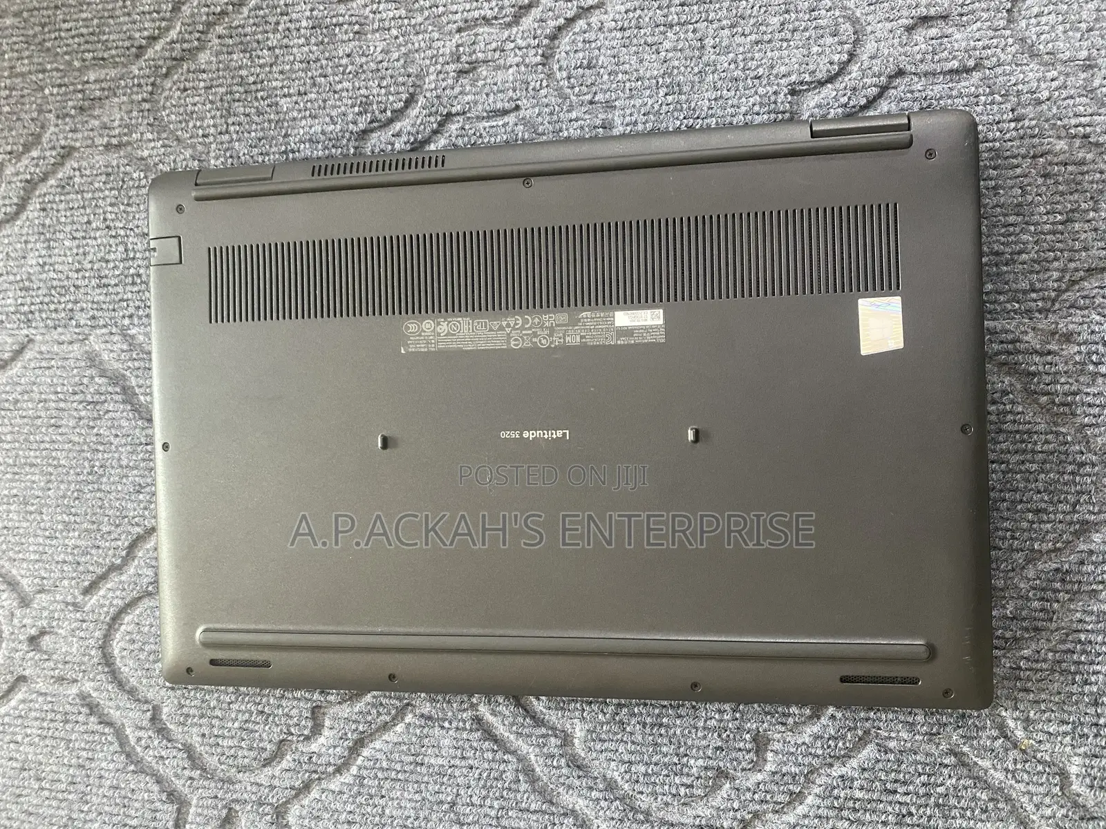 Laptop Dell Latitude 3520 8GB Intel Core i5 SSD 256GB
