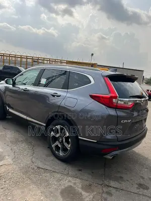 Honda CR-V Touring AWD 2019 Beige