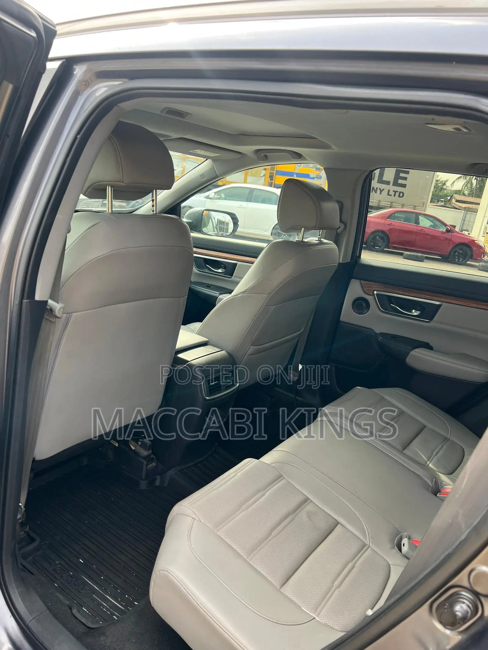Honda CR-V Touring AWD 2019 Beige