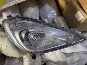 Honda Fit 2011 Headlight