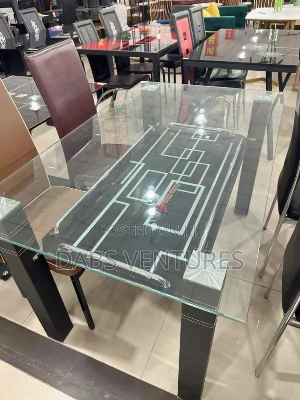 Modern Luxury 4-Seat Dining Table Set