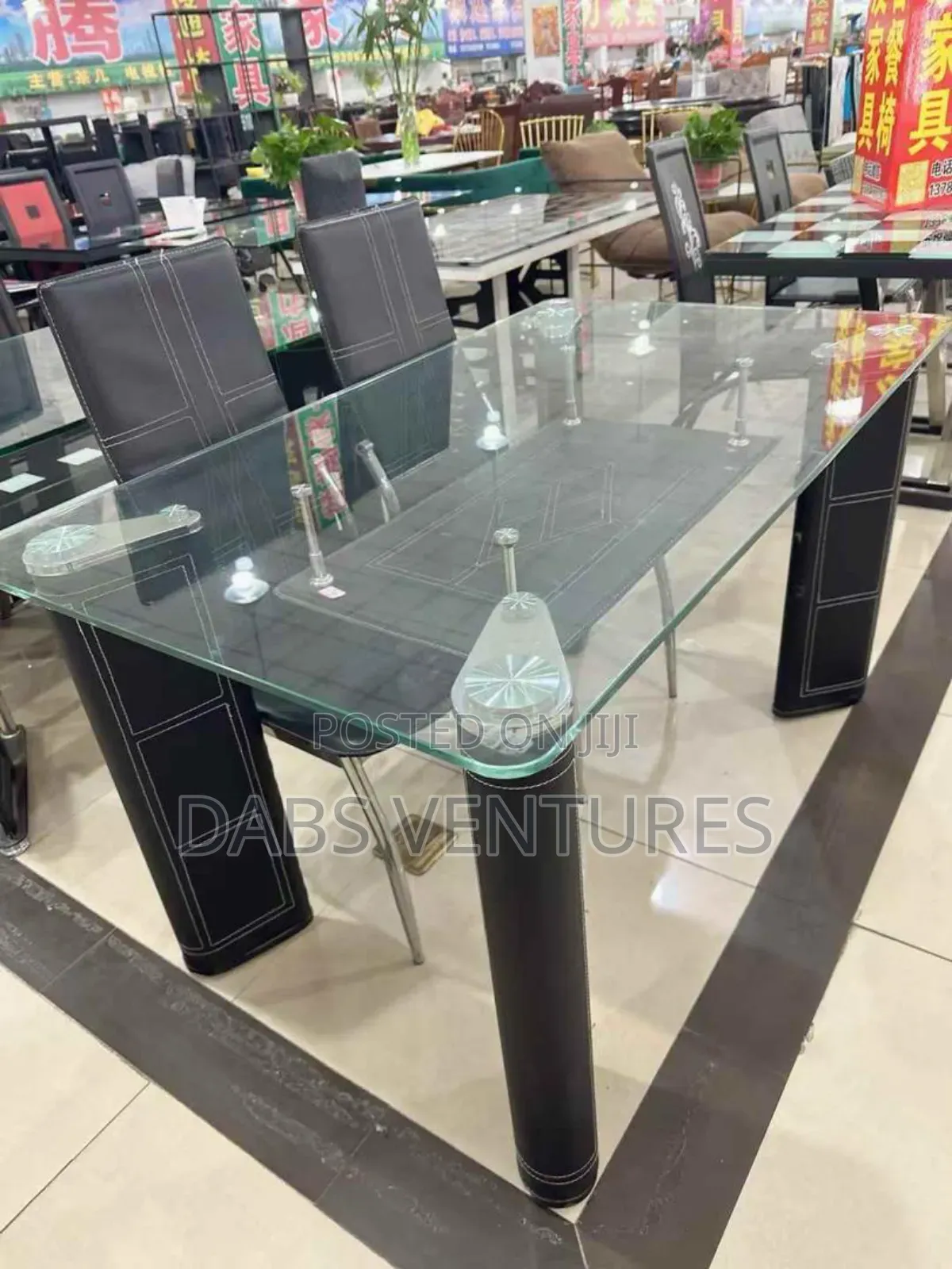 Modern Luxury 4-Seat Dining Table Set