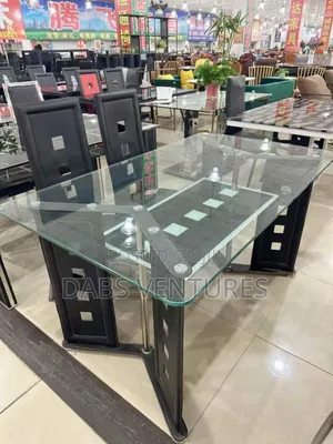 Modern Luxury 4-Seat Dining Table Set