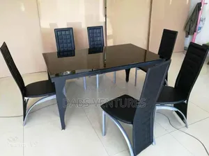 Modern Luxury 4-Seat Dining Table Set