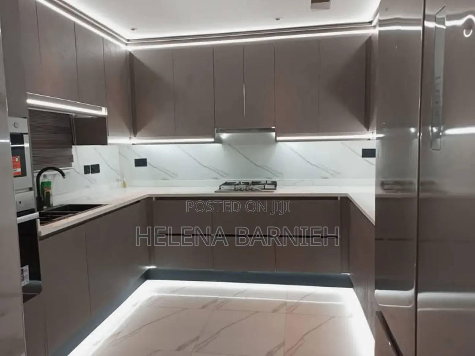 Furnished 4bdrm Apartment in Helena Estate Agency, Police Station