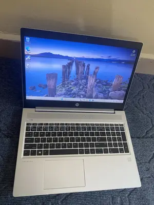 Laptop HP ProBook 450 G7 8GB Intel Core i5 SSD 256GB
