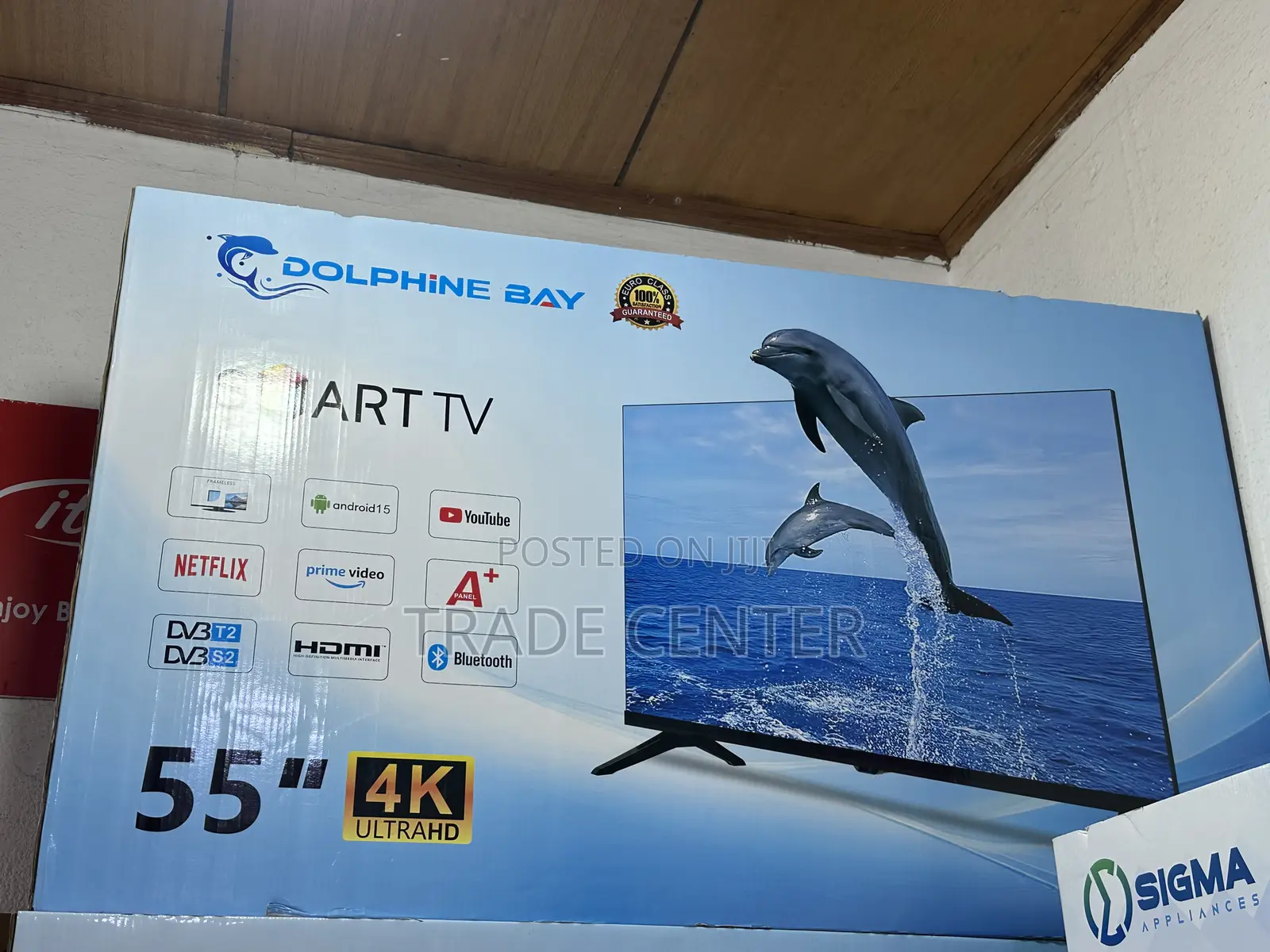 High Quality Graphics Dolphine Bay 55 Smart Tv