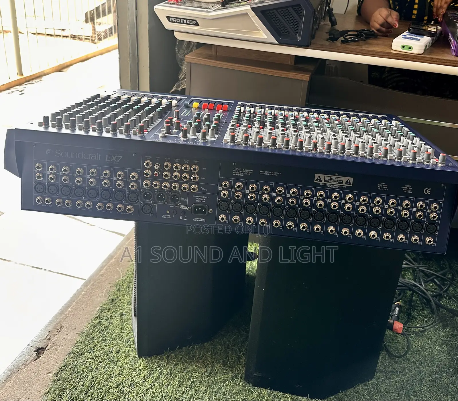 Soundcraft Lx7ii 24 Channels Mixer