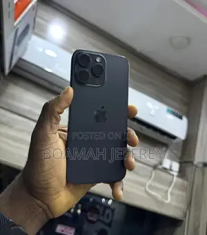 Apple iPhone 15 Pro Max 512 GB Gray