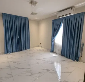 5bdrm House in Airport Residential Area for rent
