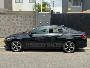 Hyundai Elantra Limited 2023 Black