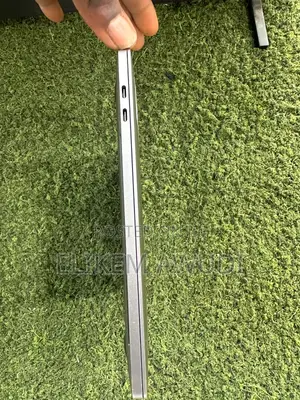 Laptop Apple MacBook Pro 2019 16GB Intel Core i5 SSD 512GB