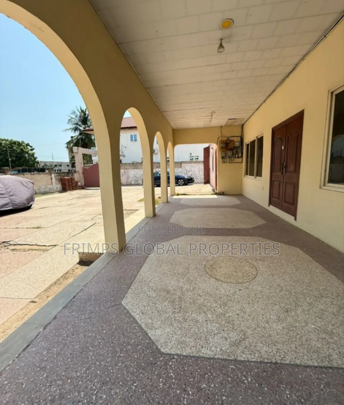 7bdrm House in Neoplan for sale