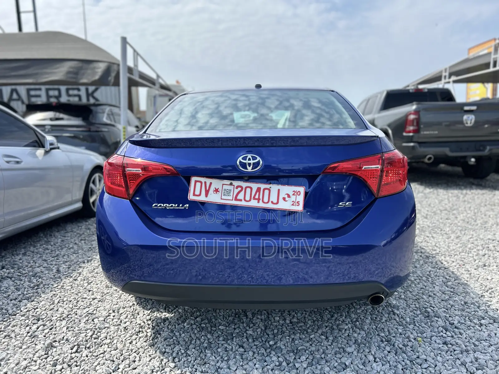 Toyota Corolla SE (1.8L 4cyl 2A) 2018 Blue