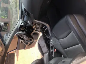 Hyundai Avante 2015 Silver