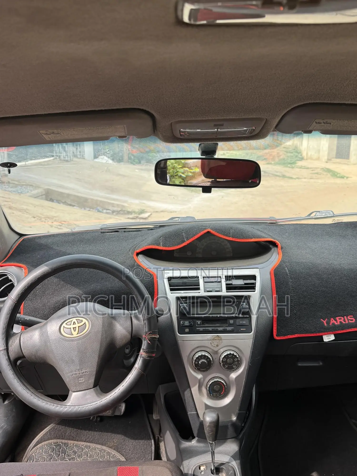 Toyota Yaris 2010 Purple